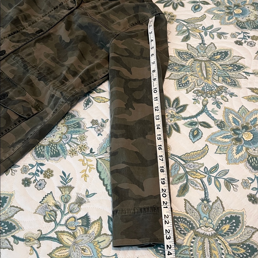 Lucky Brand camo jacket, size M. - Picture 8 of 14